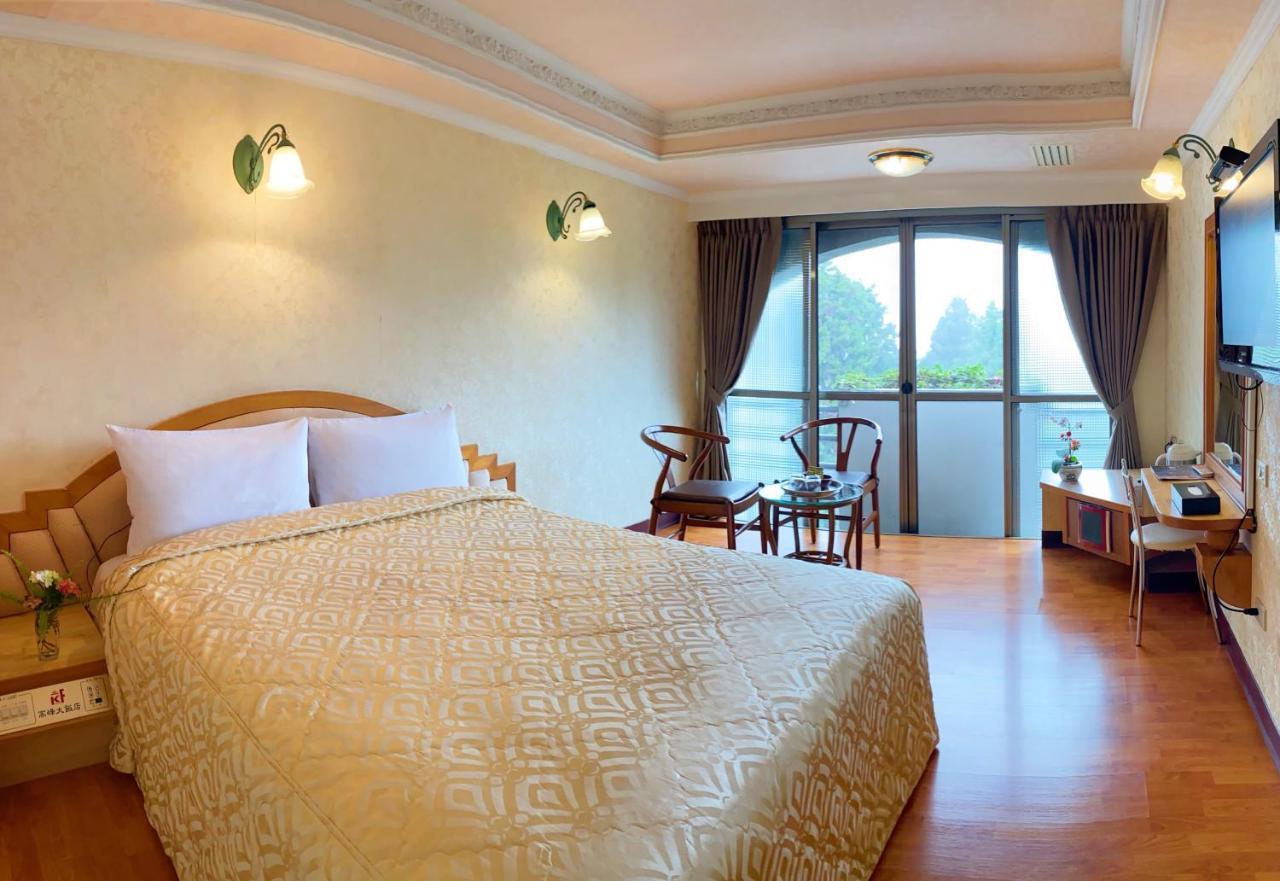 Kao Feng Hotel Čung-čeng Exteriér fotografie