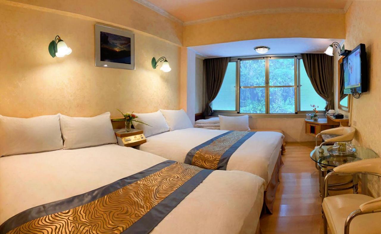 Kao Feng Hotel Čung-čeng Exteriér fotografie